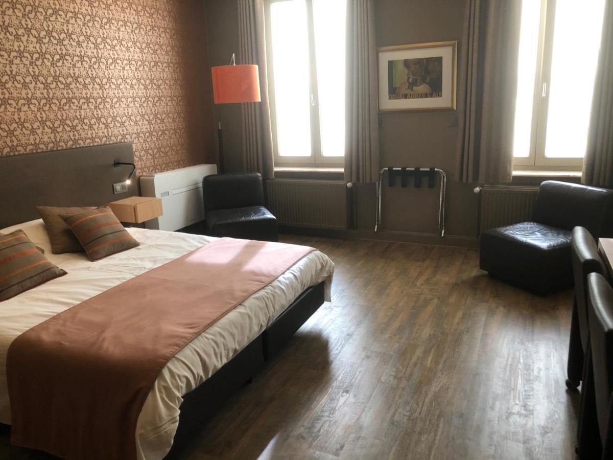 Hotel Duivels Paterke Harelbeeksestraat 29, 8500 Kortrijk Exteriör bild